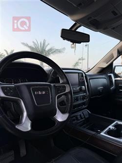 GMC Sierra